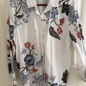 Woman's Chico Shirt